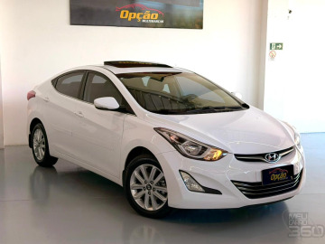 Hyundai Elantra GLS 2.0 16V Flex Aut.