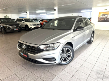 VW - VolksWagen JETTA R-Line 250 TSI 1.4 Flex 16V Aut.
