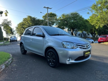 Toyota ETIOS XS 1.5 Flex 16V 5p Mec.