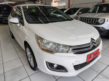 Citroën C4 LOUNGE Tendance 2.0 Flex 4p Aut.