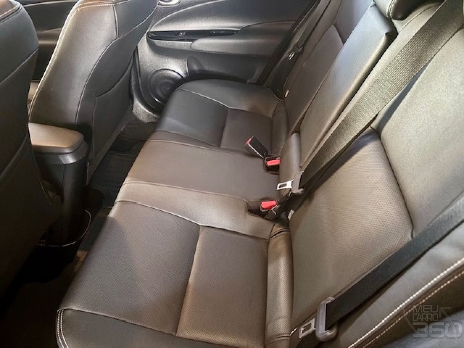 Toyota YARIS XS Connect 1.5 Flex 16V 5p Aut.